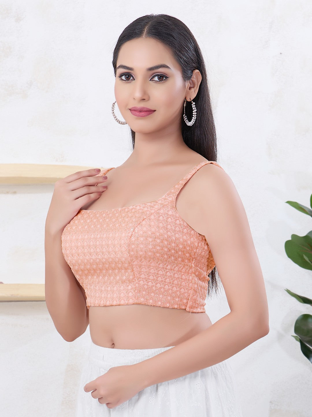 Shifli Round Neck Sleeveless Blouse
