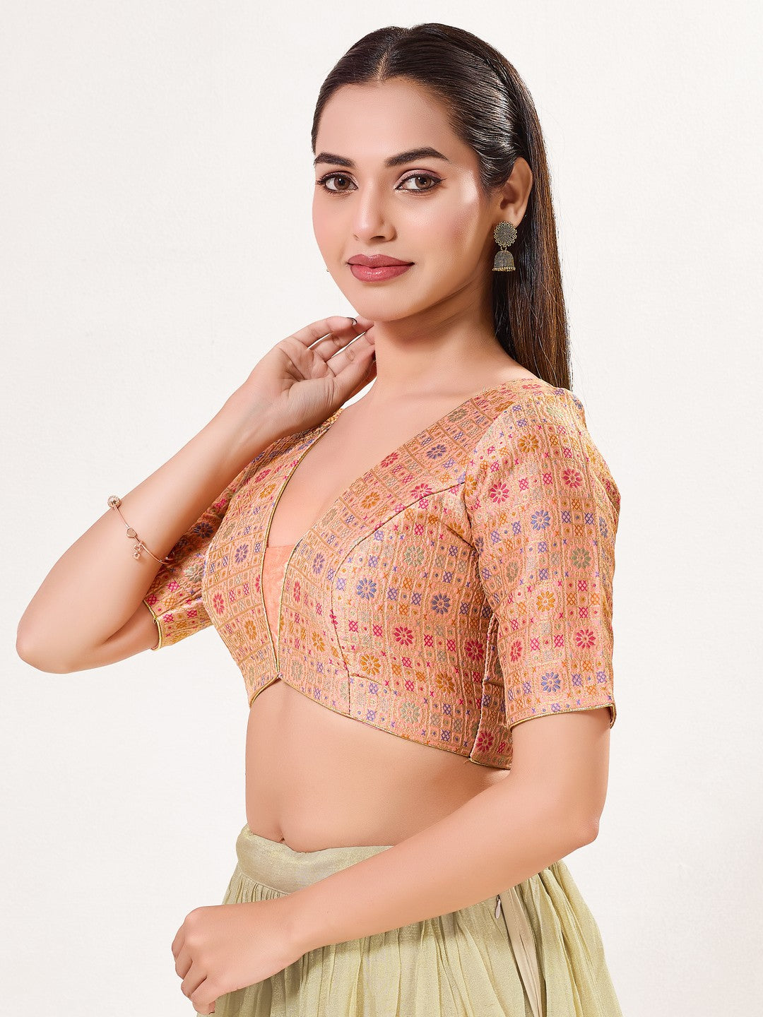 Jaquard Weaved V Neck Patcg Blouse