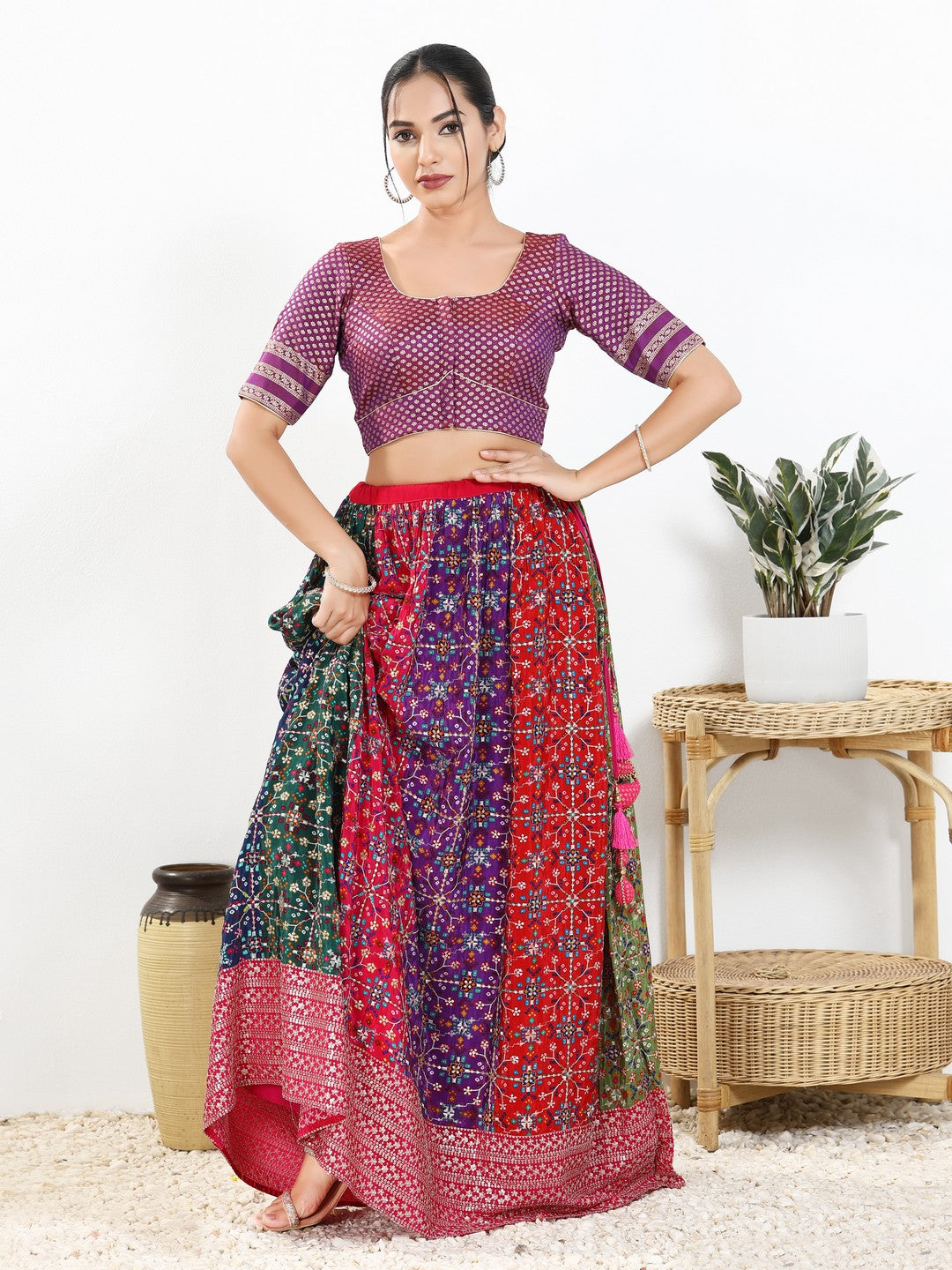 Border Sleeves Brocade Butti Blouse