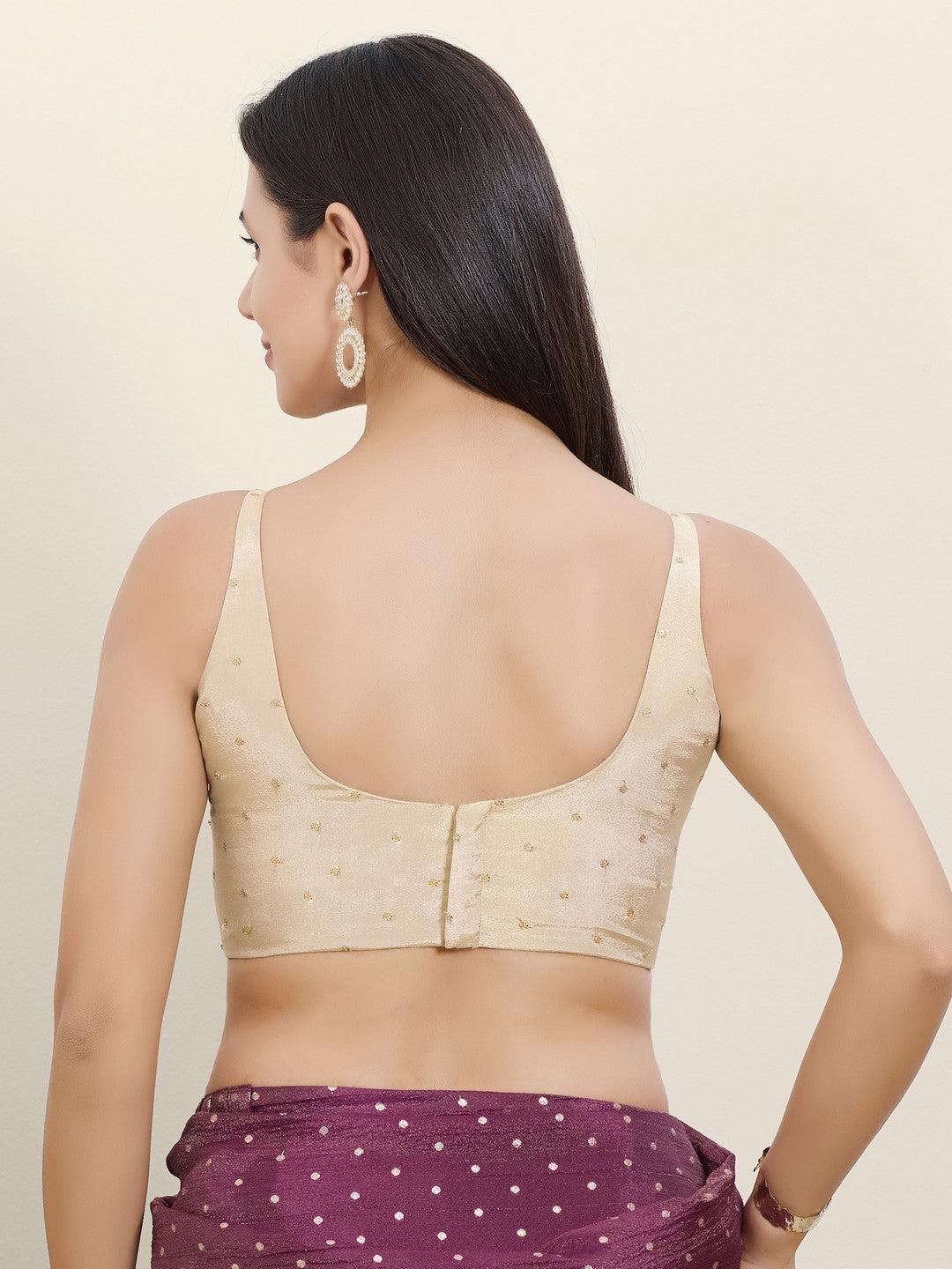 Sleeveless Tissue Butti Round Neck Blouse