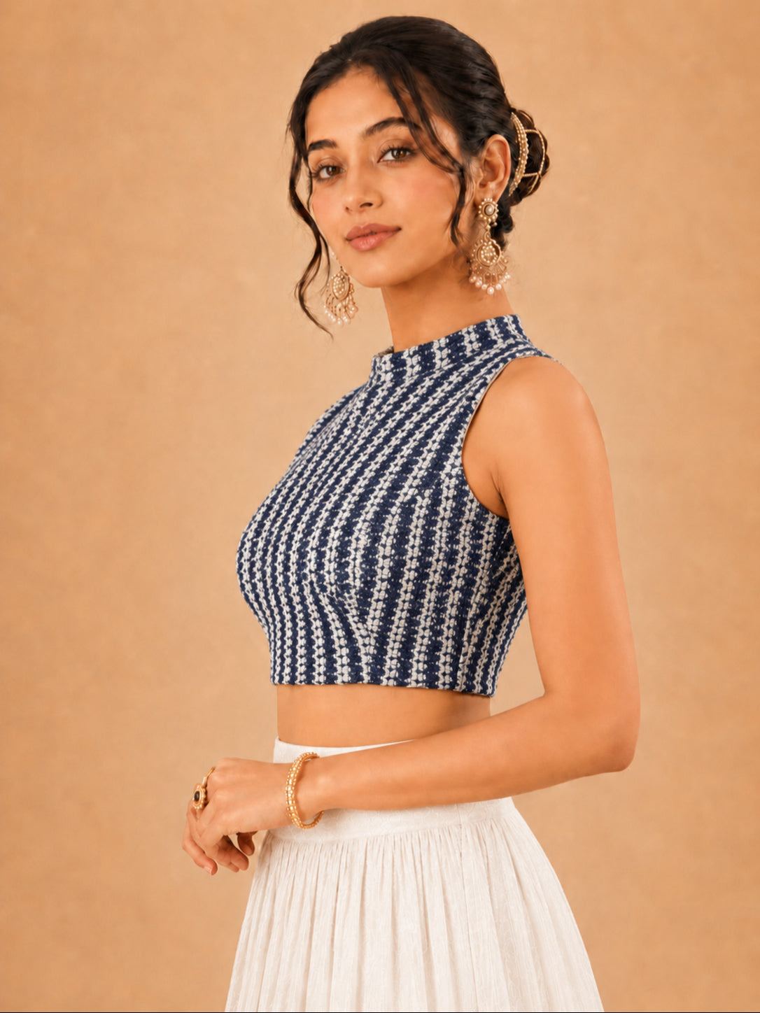 Crocheo Zigzag Collar Blouse