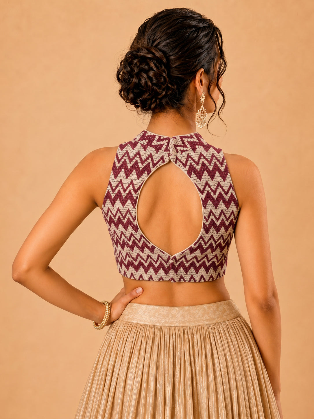 Crocheo Zigzag Collar Blouse