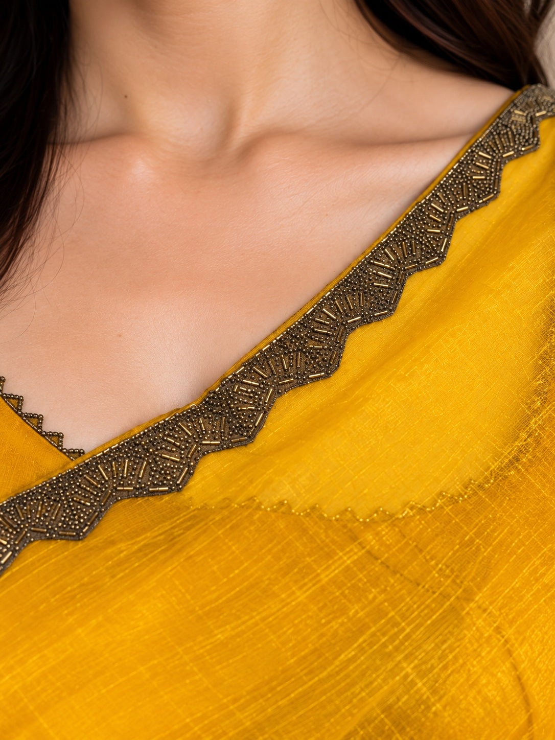 Vervee Couture Women Mustard Yellow Solid Tissue Saree