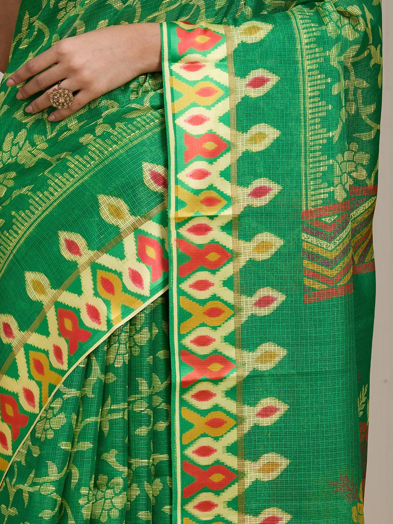 Vervee Couture Green Woven Silk Blend Saree with Zari Border | EKA