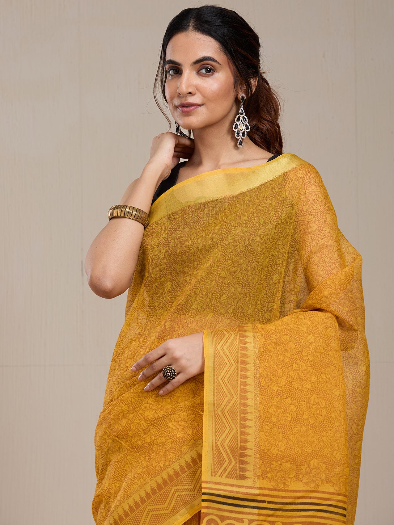 Vervee Couture Yellow Printed Silk Blend Saree with Ethnic Motif Border | EKA