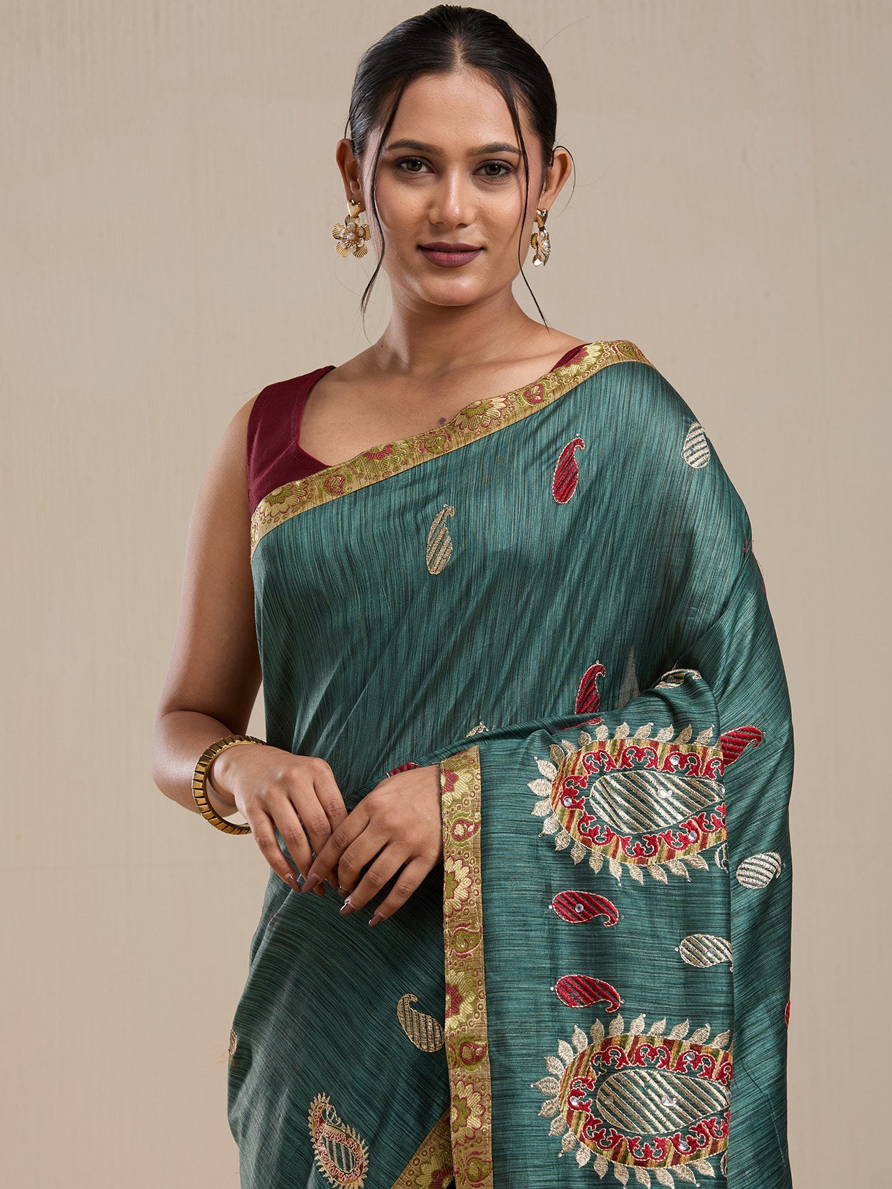 Vervee Couture Teal Green Silk Blend Saree with Ethnic Motifs and Semi Stitched Blouse | EKA