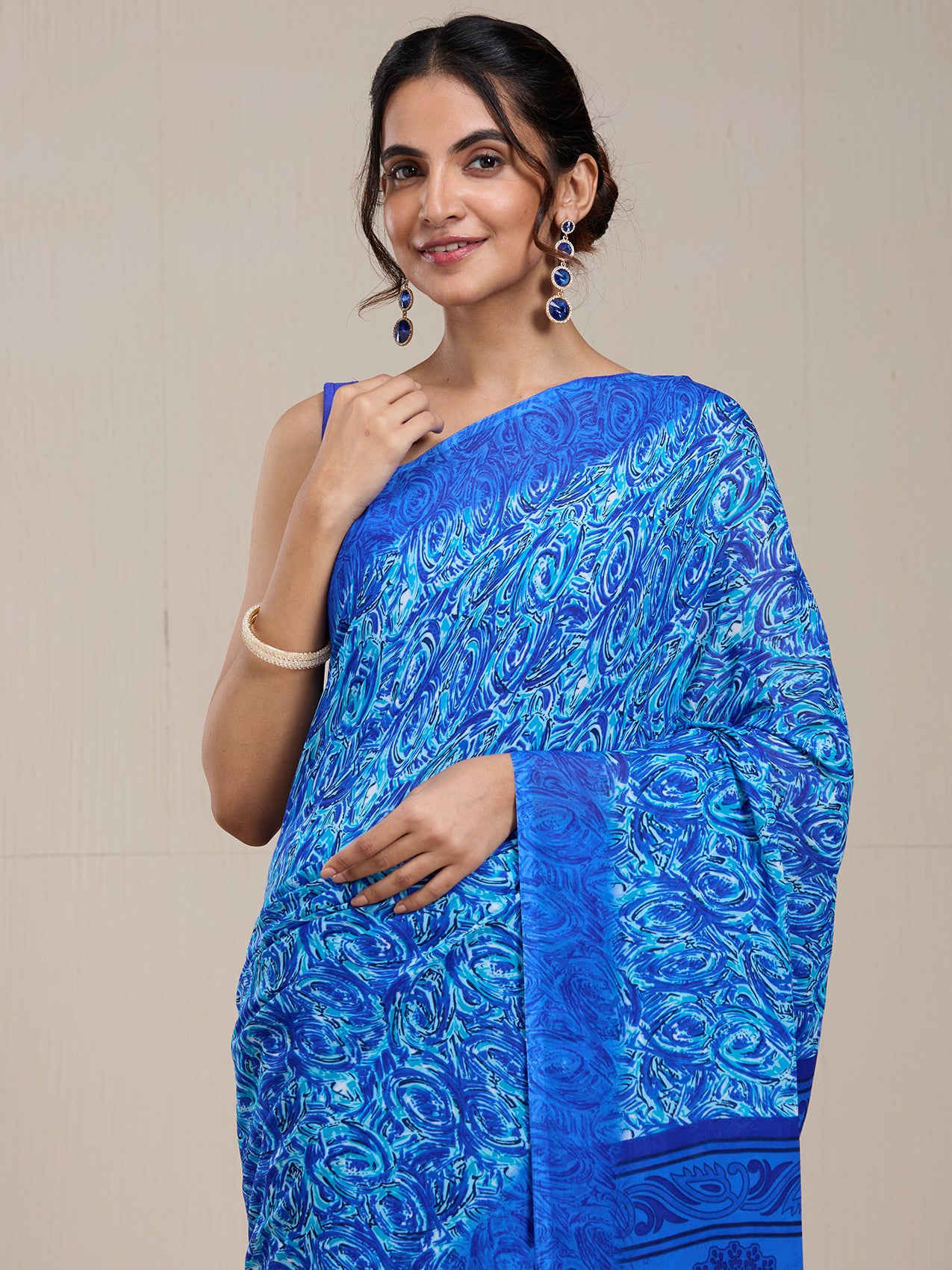 Vervee Couture Blue Abstract Printed Poly Georgette Saree | EKA