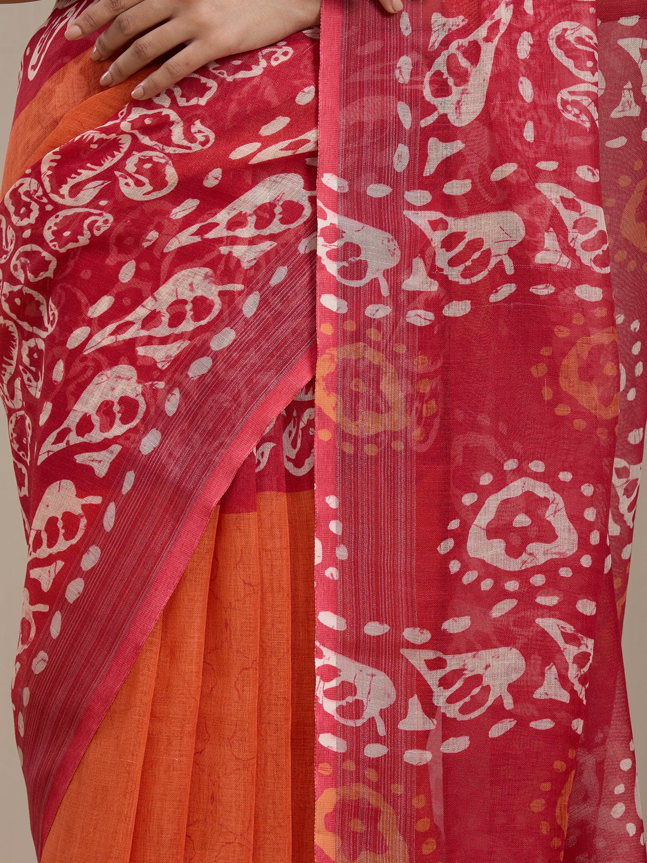Vervee Couture Red Silk Blend Saree with Printed Border and Semi Stitched Blouse | EKA