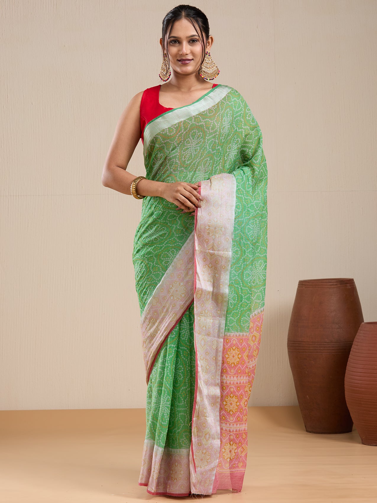 Vervee Couture Green Woven Poly Georgette Saree with Semi Stitched Blouse | EKA