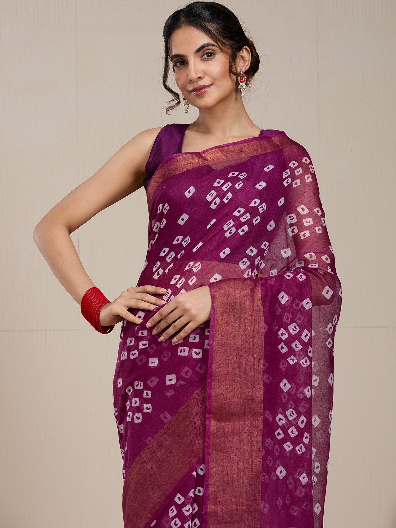 Vervee Couture Magenta White Bandhani Silk Blend Saree | EKA
