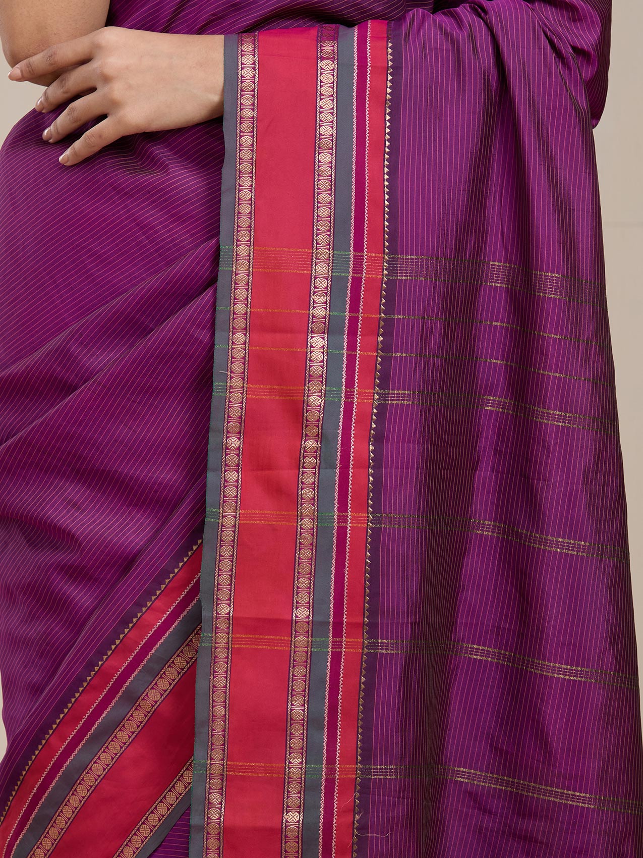 Vervee Couture Plum Pink Woven Silk Blend Saree | EKA