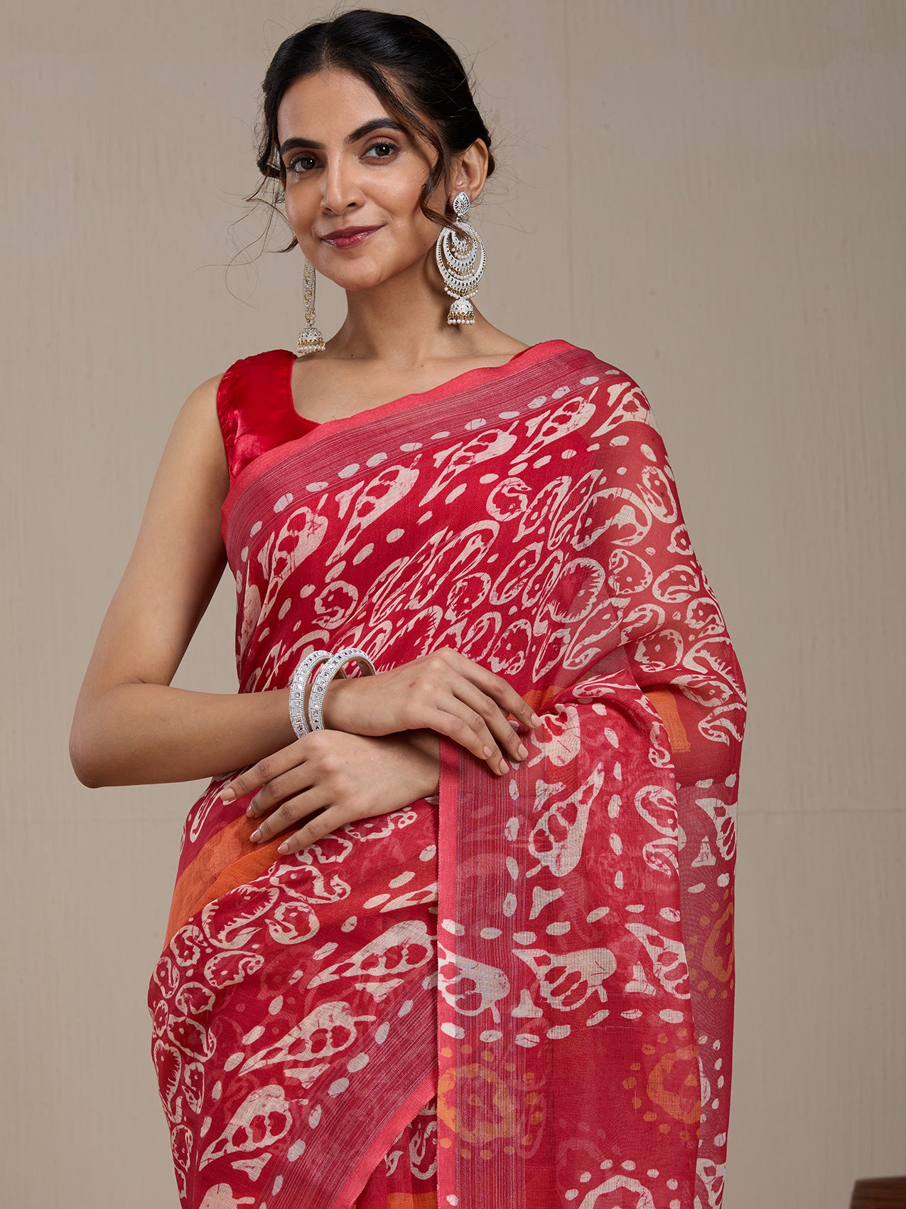 Vervee Couture Red Silk Blend Saree with Printed Border and Semi Stitched Blouse | EKA