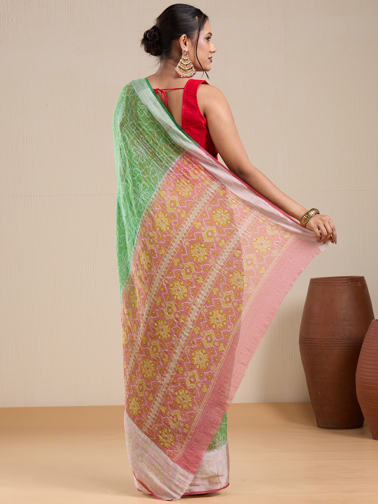 Vervee Couture Green Woven Poly Georgette Saree with Semi Stitched Blouse | EKA