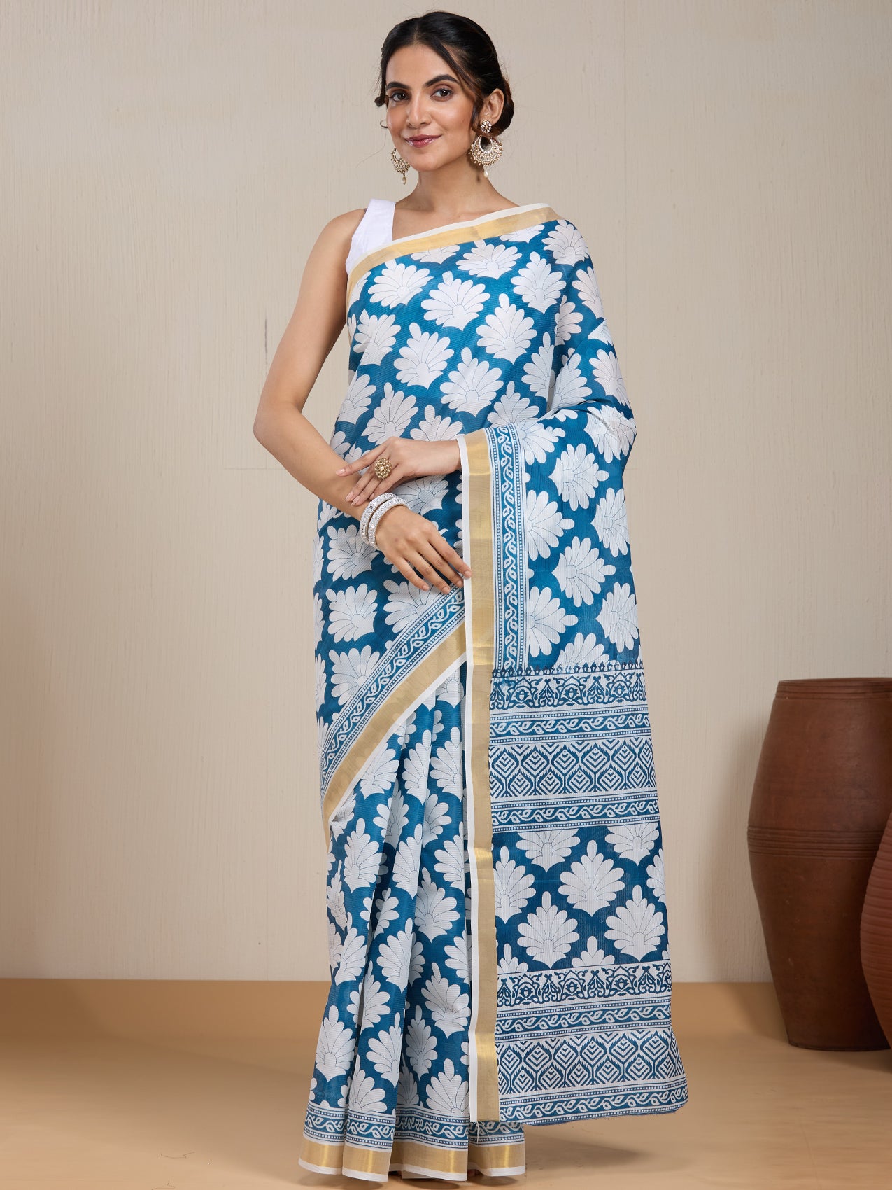 Vervee Couture Teal White Printed Silk Blend Saree | EKA