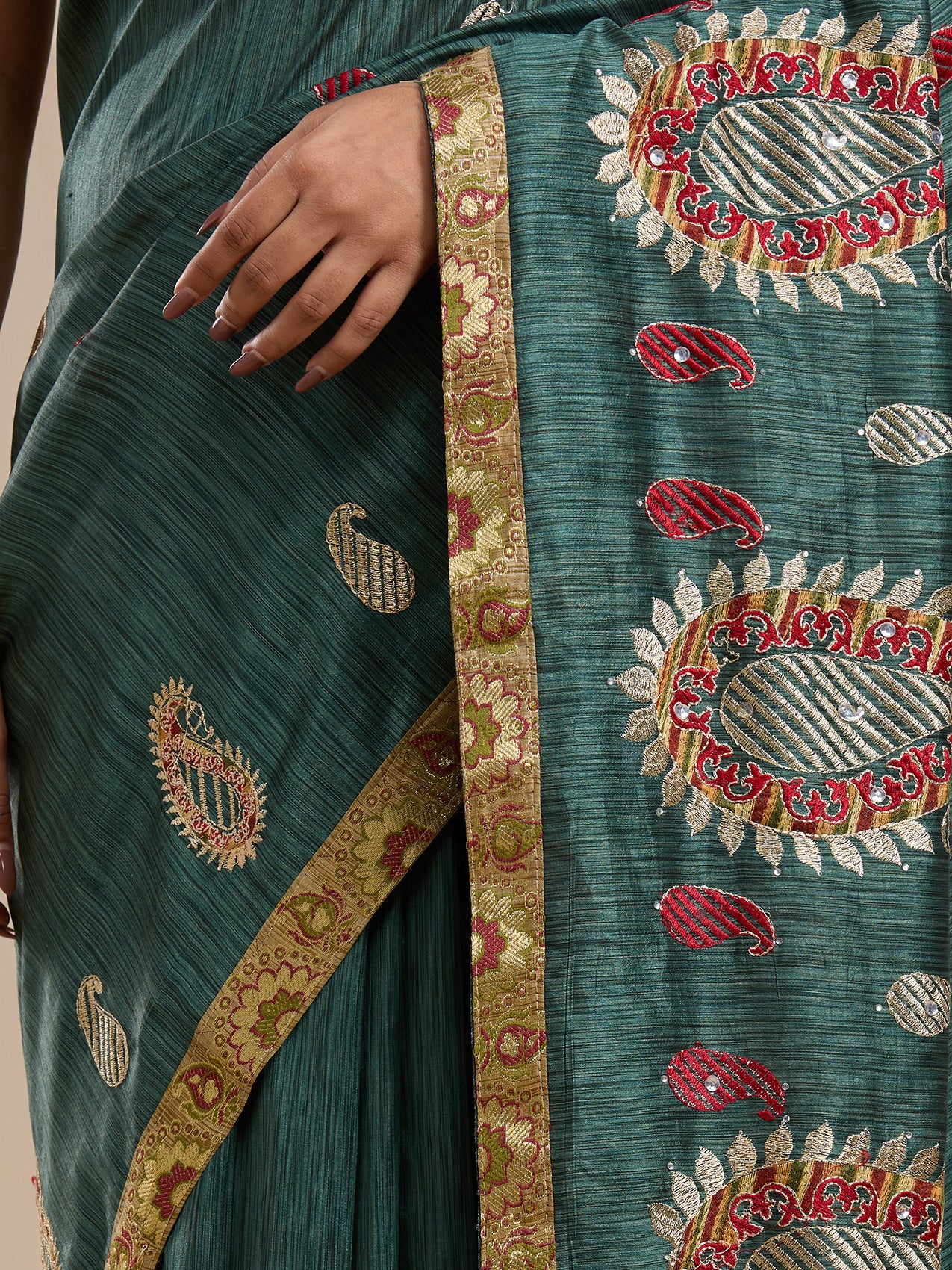 Vervee Couture Teal Green Silk Blend Saree with Ethnic Motifs and Semi Stitched Blouse | EKA