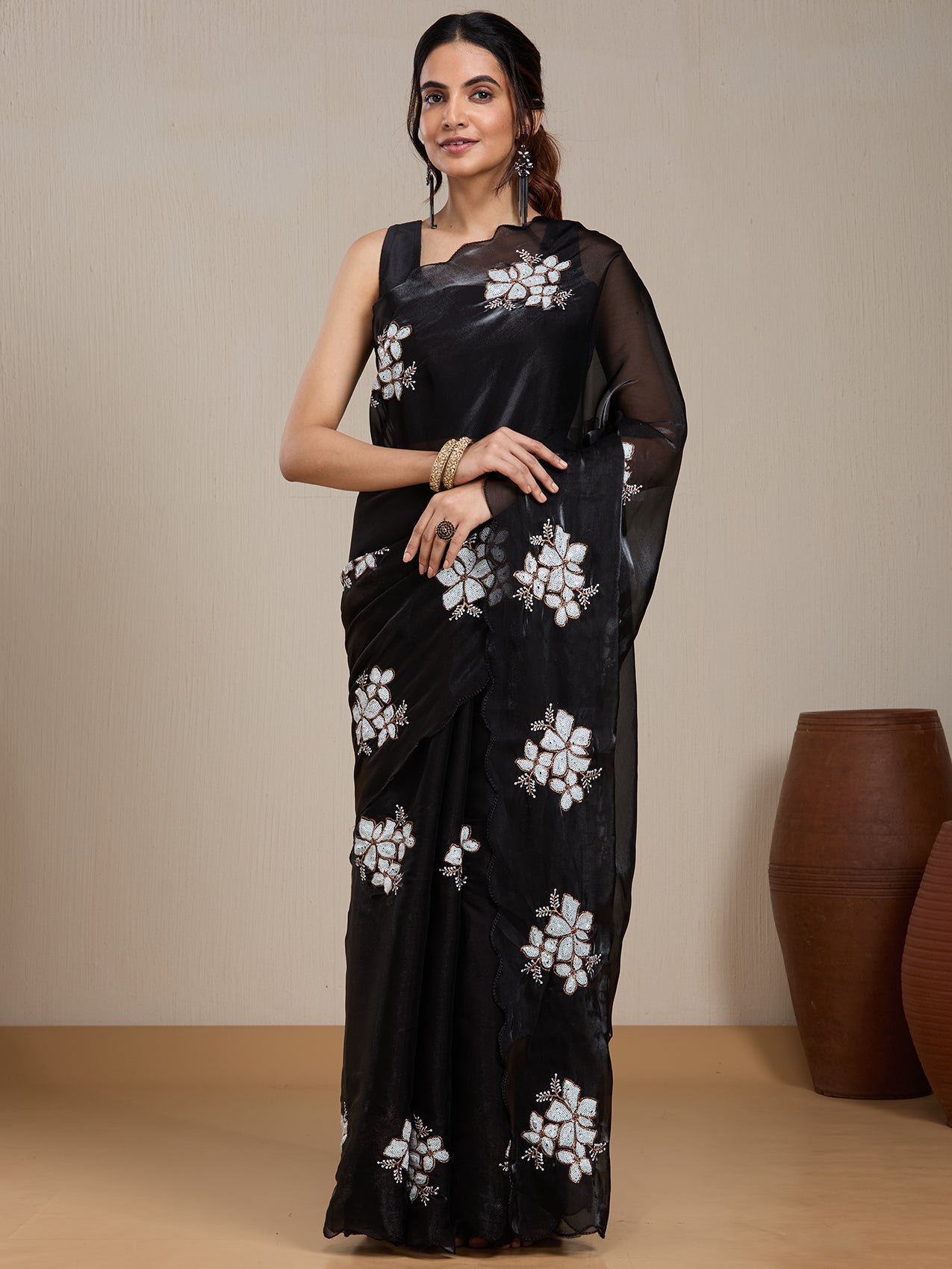 Vervee Couture Black White Floral Printed Silk Blend Saree | EKA