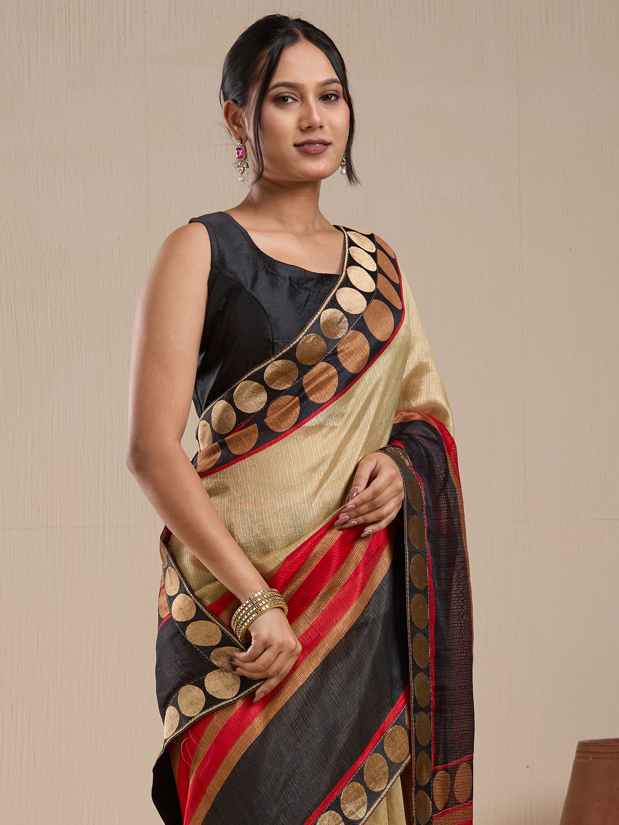 Vervee Couture Beige Silk Blend Saree with Contrast Border and Semi Stitched Blouse | EKA