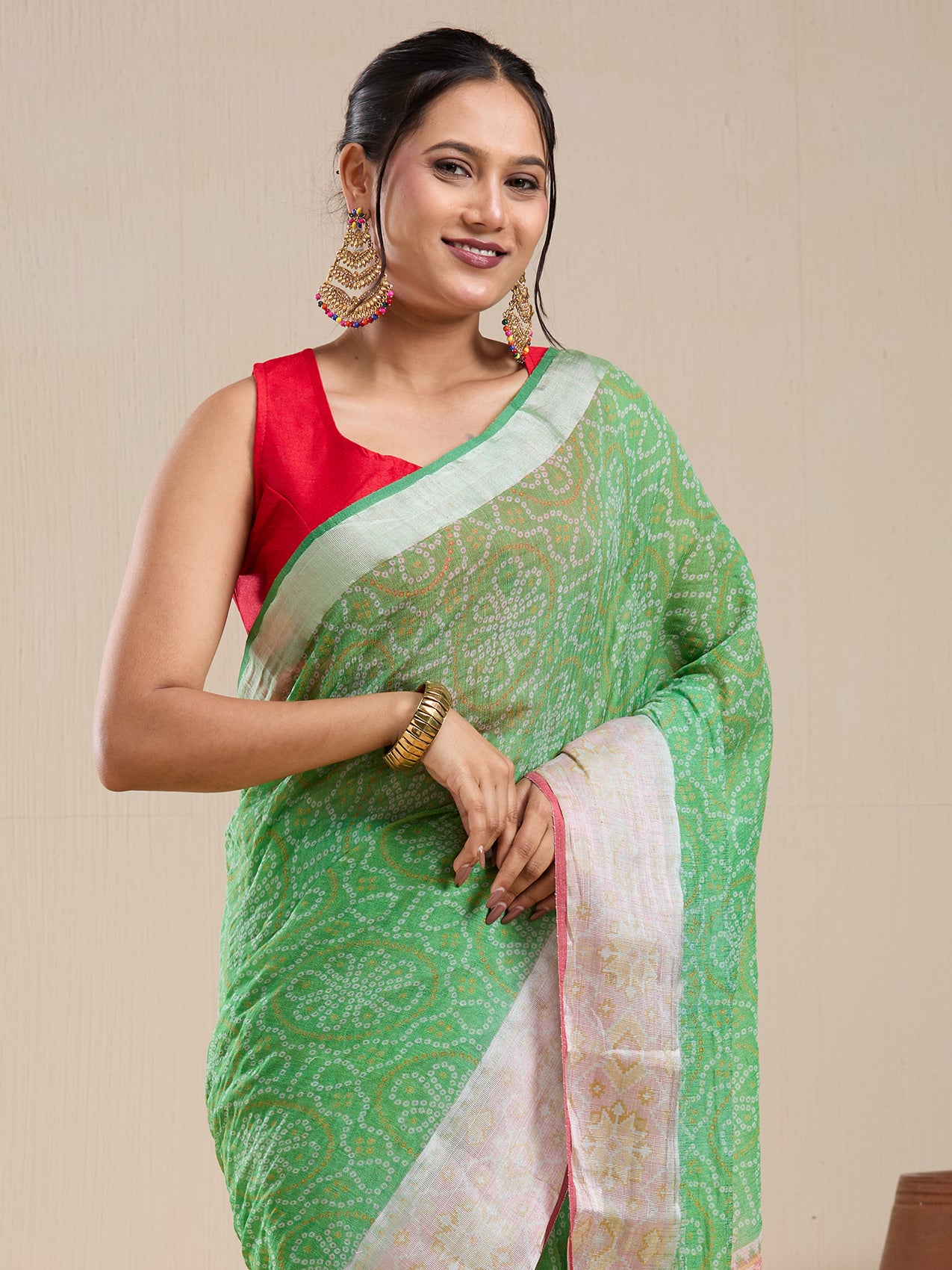 Vervee Couture Green Woven Poly Georgette Saree with Semi Stitched Blouse | EKA