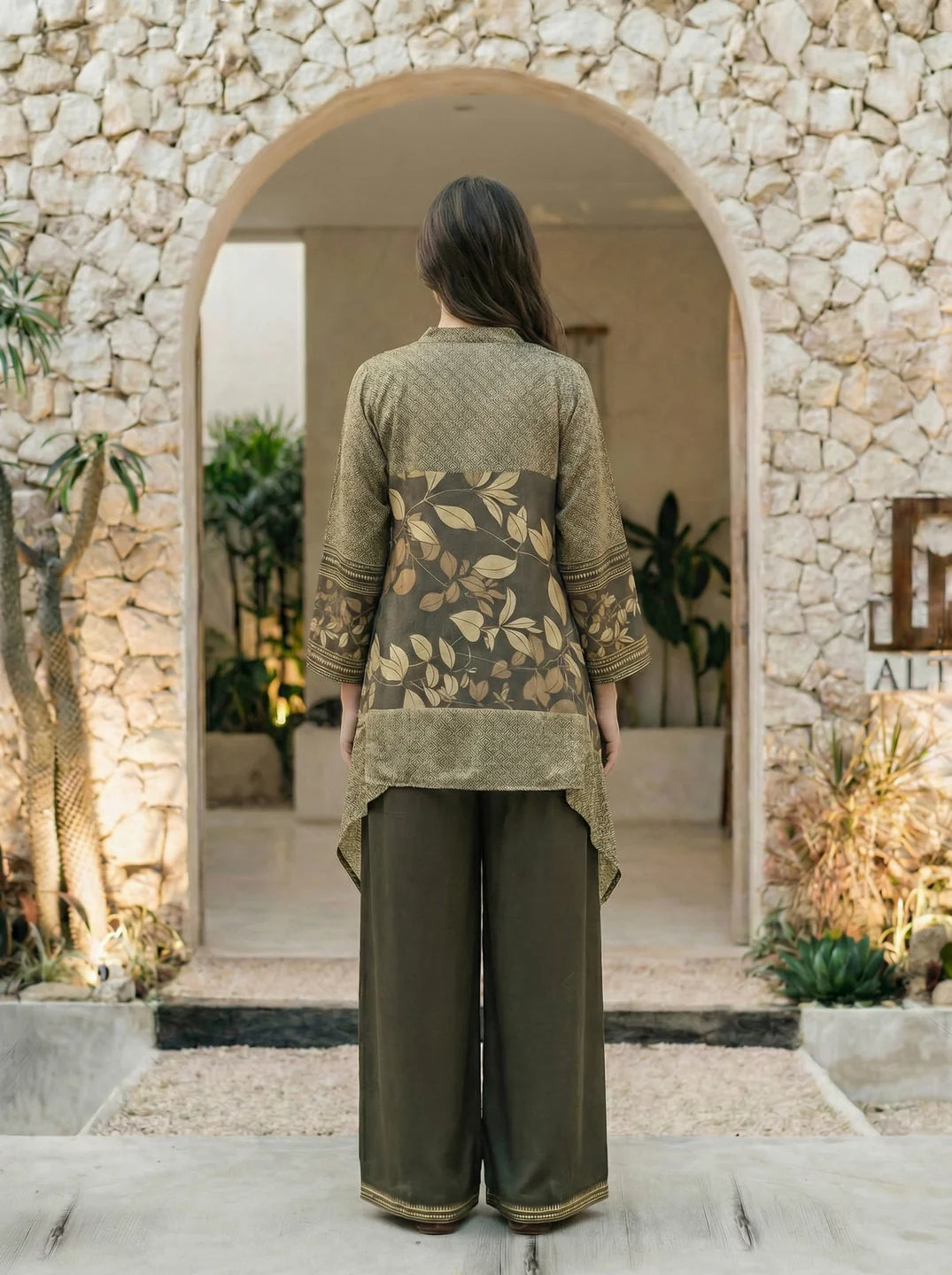 Moss Green Leaf Print Mandarin Collar High-Low Viscose Silk Co-ord Set