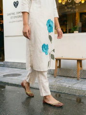 Cream Kurta Pant Set with Turquoise Embroidered Floral Motif in Cotton Flex