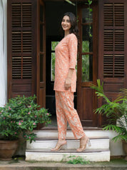 Peach Color Foral Print Cotton Kurta With Pant