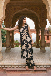 Black & Beige Floral Kurta Set