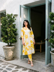 Cream & Yellow Abstract Floral Printed Kurta Pant Set in Viscose