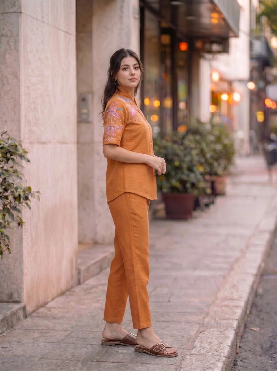 Conjunto coordinado de viscosa Tangerine Twist con trabajo de hilo