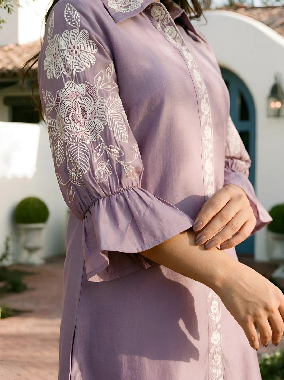 Iris Color Placement Embroidered Ethnic Set in Roman Silk