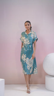 Blue Abstract Printed bold flower motif Muslin Midi Dress