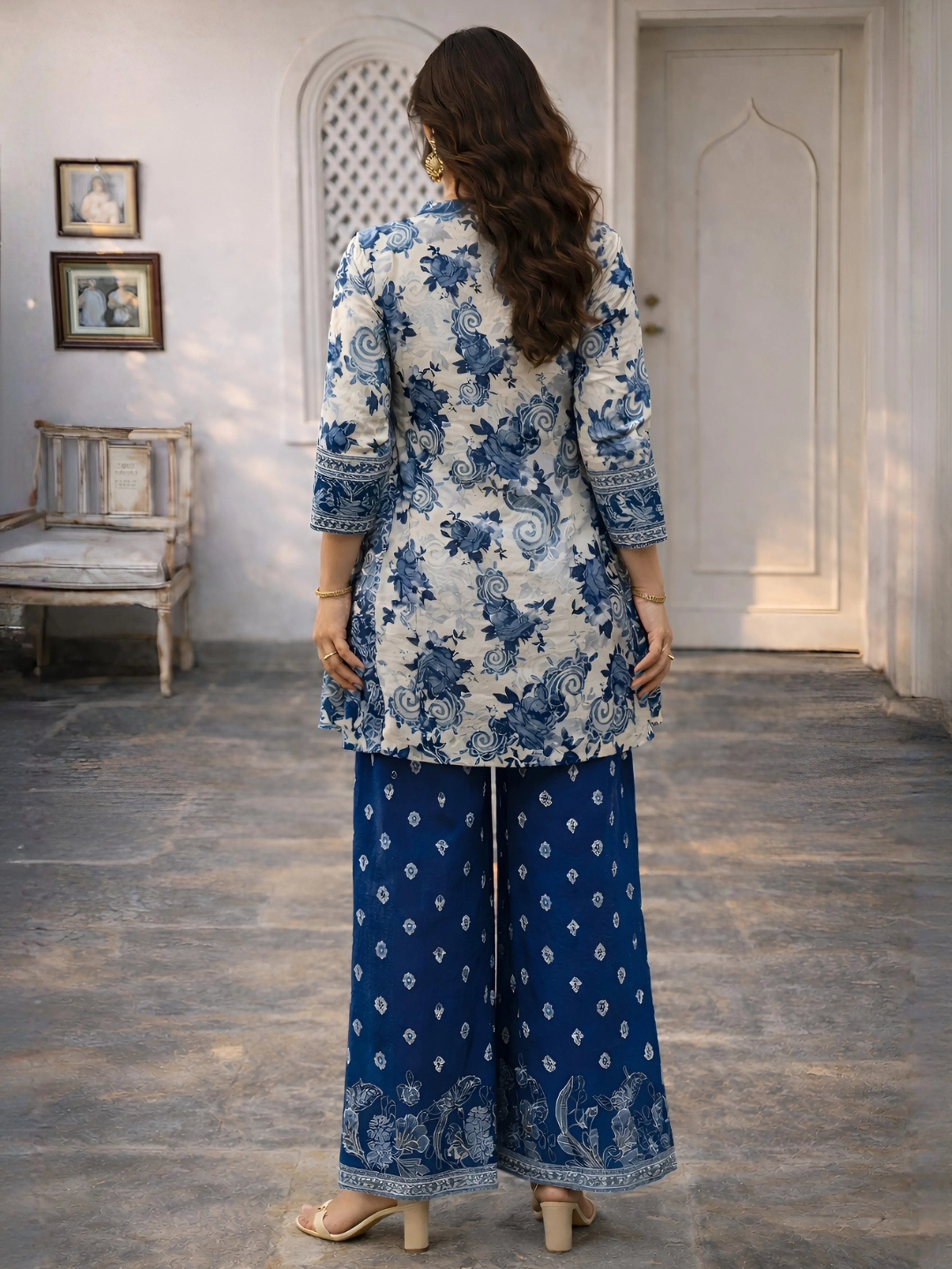Indigo & Light Grey Embellished Kurta Set in Viscose