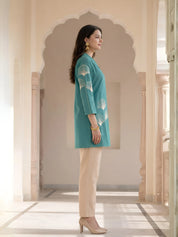 Turquoise Three Oversized Ginkgo Leaf Thread Embroidered Motifs Cotton Tunic