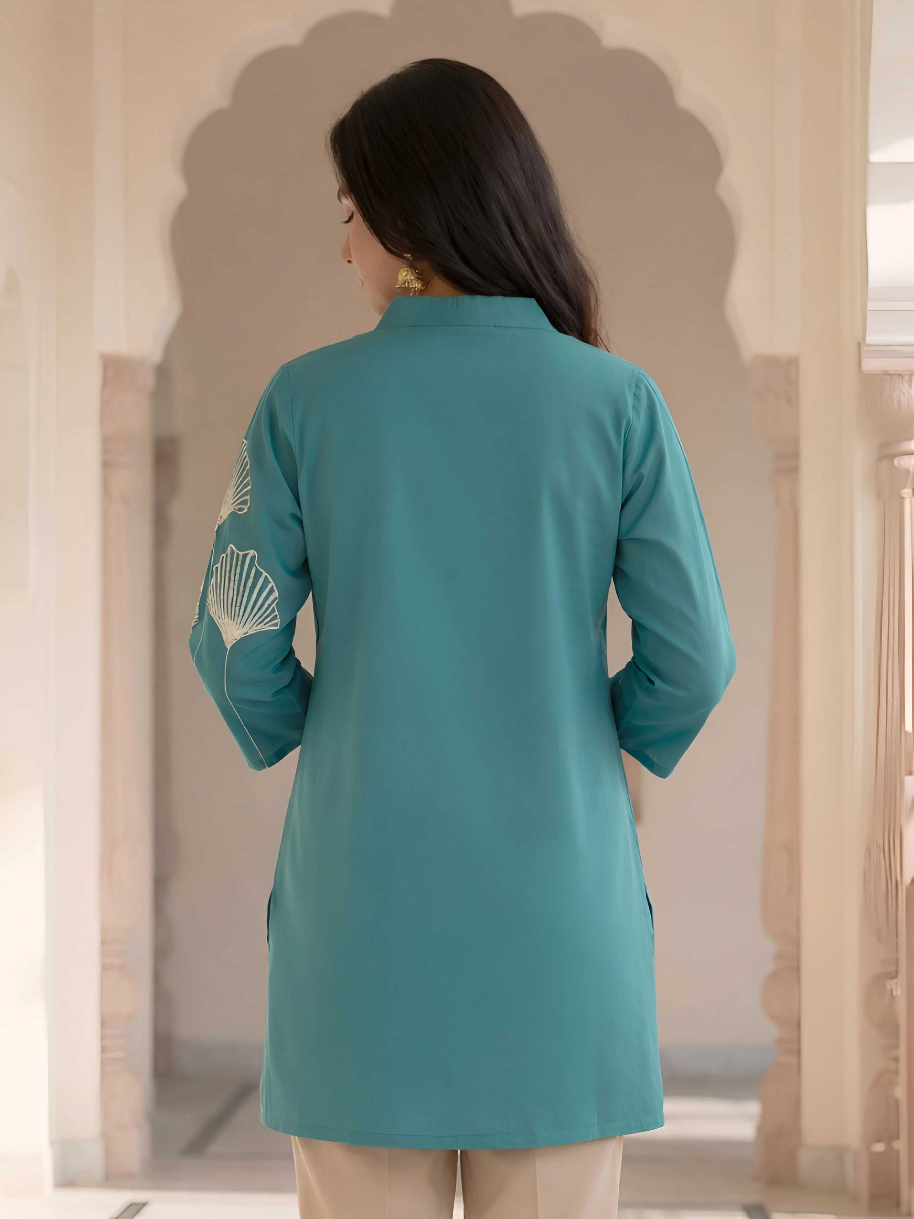 Turquoise Three Oversized Ginkgo Leaf Thread Embroidered Motifs Cotton Tunic
